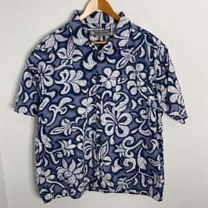 Point Zero 💯 cotton button down Hawaiian shirt.  Size Large.